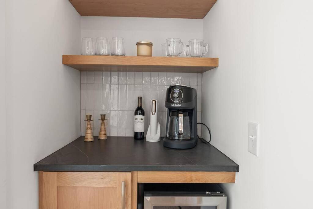 Basecamp Retreat Timsfordlake Winchester Екстер'єр фото